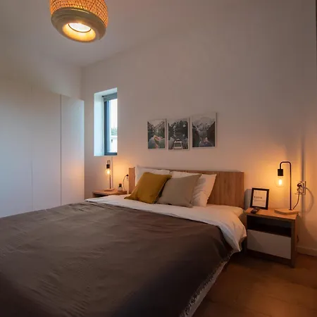 Hyggemate - Nordic With Sauna & Jacuzzi Retreat Feriehus Sarnitsa