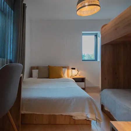 펜션 Hyggemate - Nordic With Sauna & Jacuzzi Retreat 서르니차