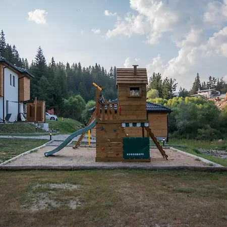 Hyggemate - Nordic With Sauna & Jacuzzi Retreat Ваканционна къща Сърница